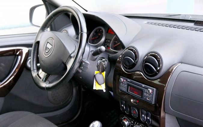 Dacia Duster cena 28999 przebieg: 224000, rok produkcji 2012 z Nowy Staw małe 211